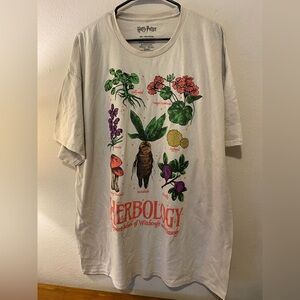 Warner Bros. Harry Potter Herbology Graphic Tee - NWT Sz2XL